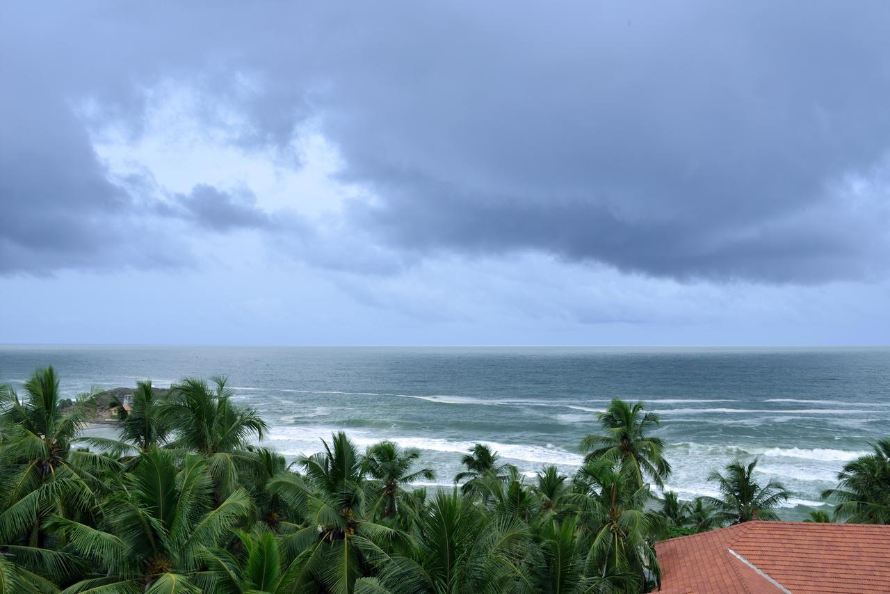 Gokulam Grand Turtle On The Beach Hotel Kovalam Kültér fotó